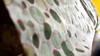 Merginos Pabandyti iškrypėlis gaidys.