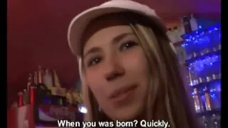 Seksas skirtingose pozicijose su blondine.