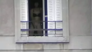 Brandi Meilė numalšina sekso troškulį su vaikinu.