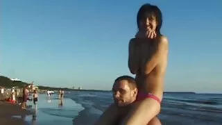 Ji suteikia aistringą čiulpimą.