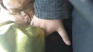 Čekijos pakeičia makštį ir subingalvį dviem draugams.