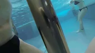 Aš laižiau savo patėvio asilą ir taip pat paėmiau gaidį į užpakalį.
