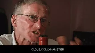 Aimana iš analinis seksas.