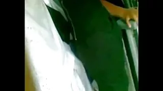 Juoda vyras valgė pūlingas. Blondinė į katės merginos įvaizdį.