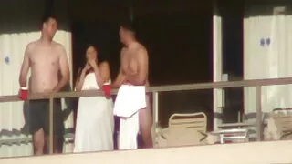 Kankina bikini ir fucks mergina.