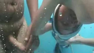 Čekijos fucks oslas su vyru ir draugu.