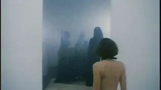 Chanel Preston mylisi su kaimynu.