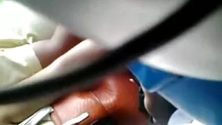 Hale d omi gives sperma į jos putė.